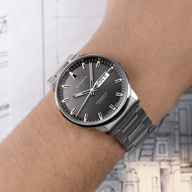 Mido Commander Chronometer 40 MM Grey Dial Automatic M021.431.11.061.02