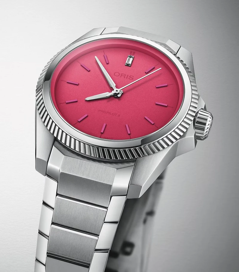 Oris Big Crown ProPilot X Miss Piggy Limited Edition Pink Dial 34MM Automatic