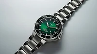 Oris Aquis Date Calibre 400 Green Dial 43.5MM Automatic