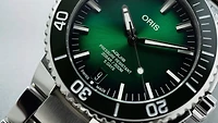 Oris Aquis Date Calibre 400 Green Dial 43.5MM Automatic
