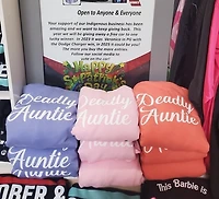 Deadly Auntie - Hoodie Lavender
