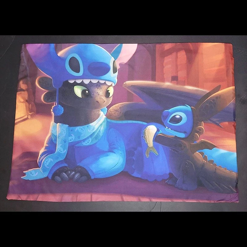 Taie d'oreiller : Stitch et Krocmou