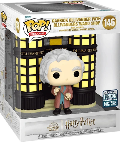 PJ231 Garrick Ollivander with Ollivanders wand shop