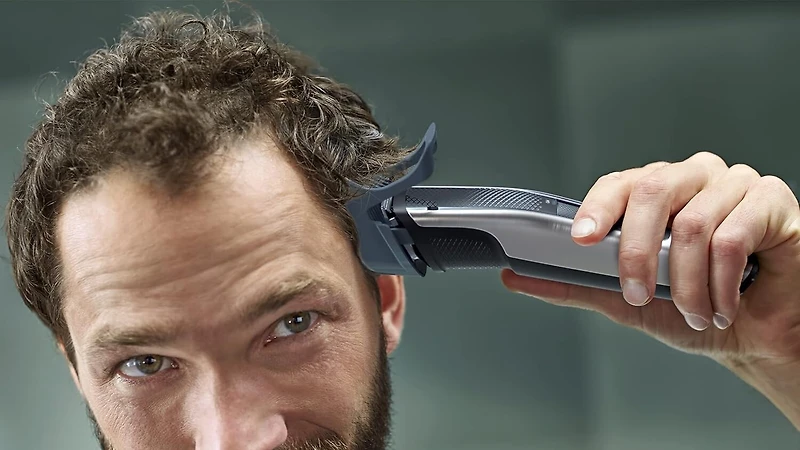 Philips Norelco Beard Trimmer Series 5000 with Lift and Trim PRO System , BT5511/15,