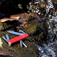 Victorinox Tinker 91mm 12 Function Swiss Army Pocket Knife- Red