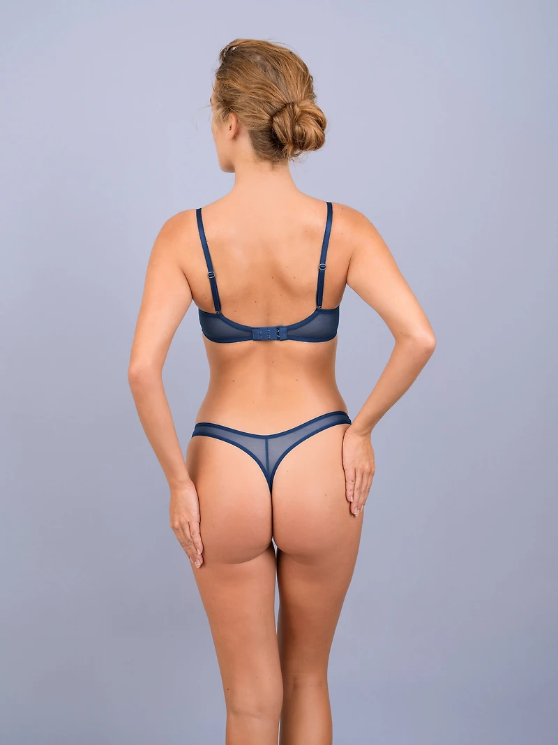 Erica String