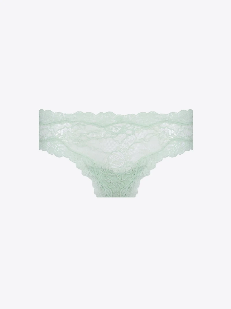 Melanie Hipster String