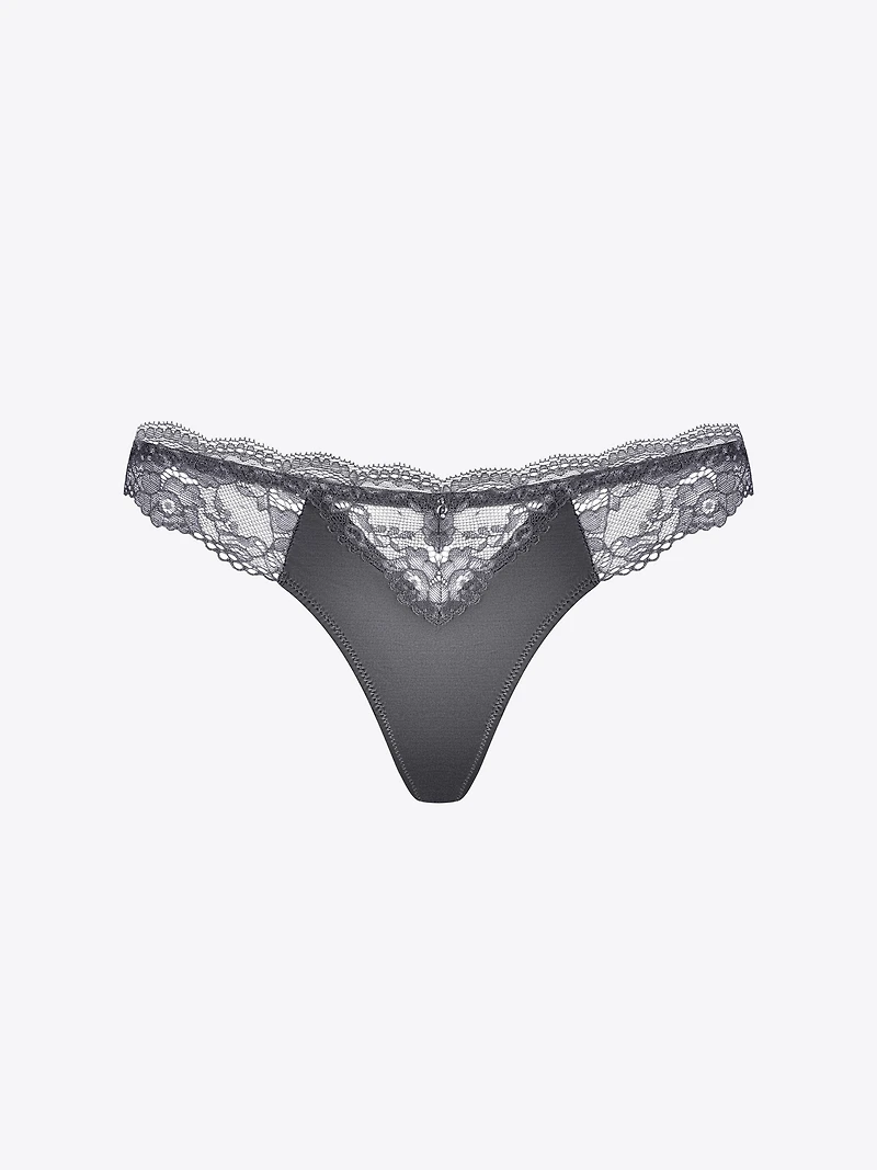 Vivienne String