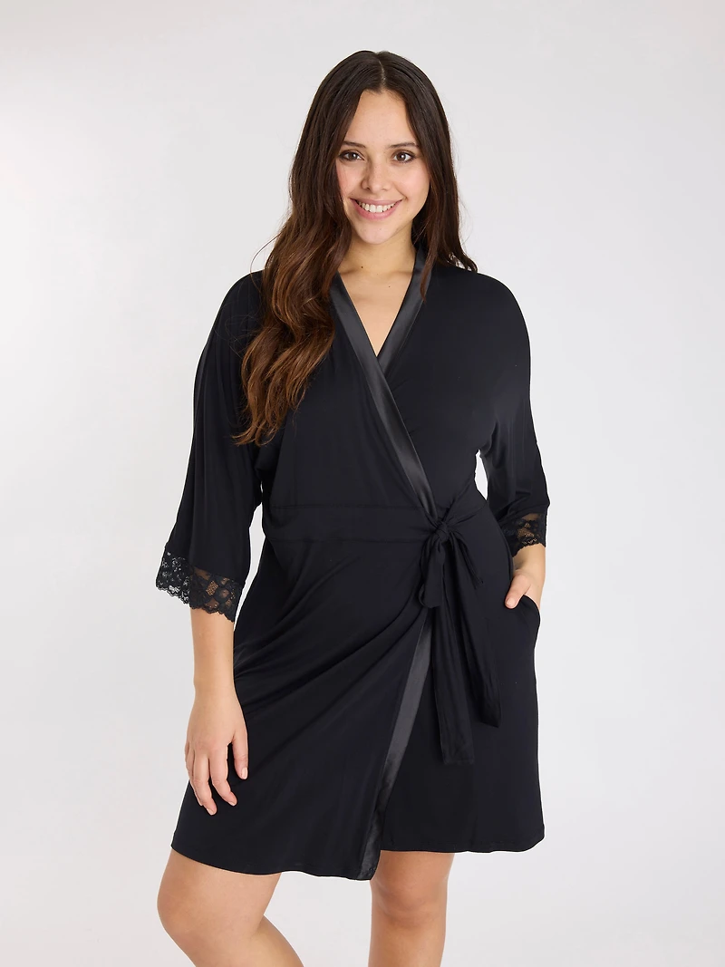 Lily Long Sleeve Robe