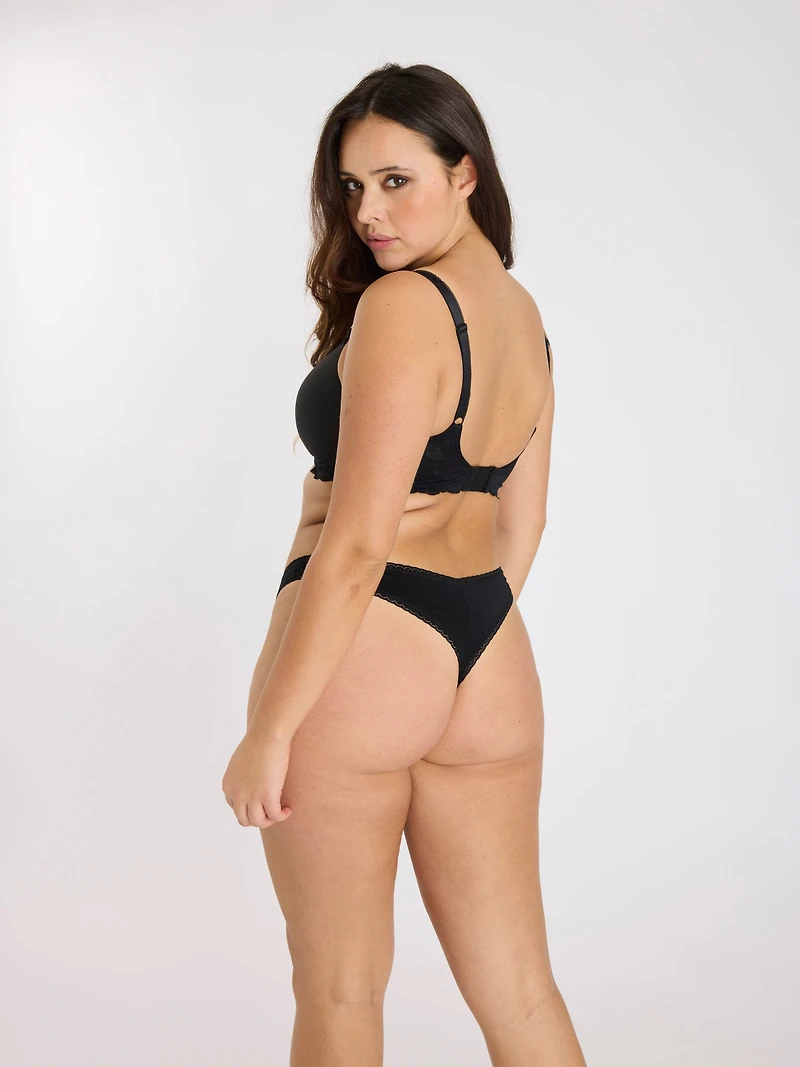 Hanna String