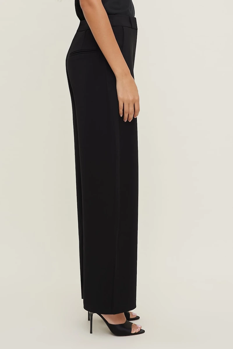 Andie Mid Rise Barrel Leg Pants