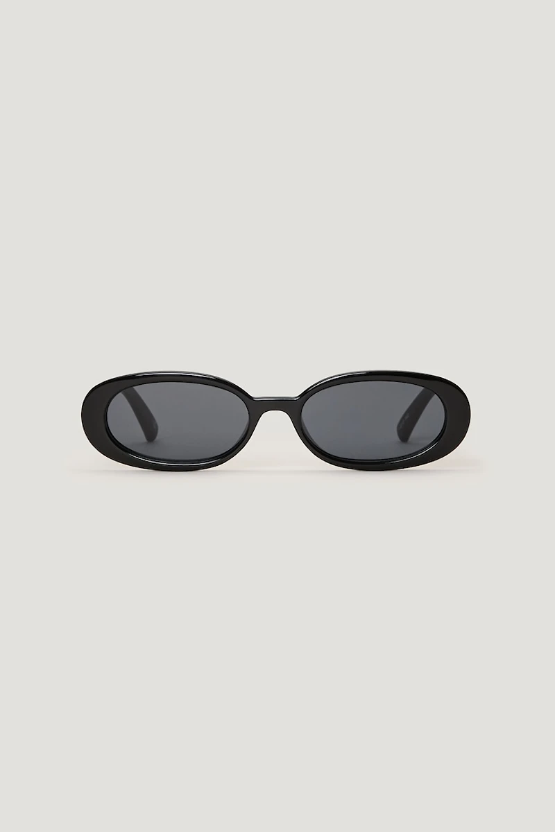 LE SPECS | Outta Love Oval Sunglasses