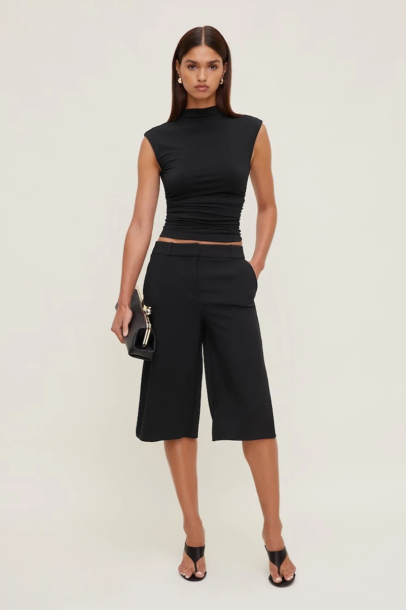 Bria Sculpt Top