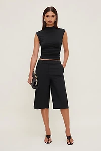 Bria Sculpt Top