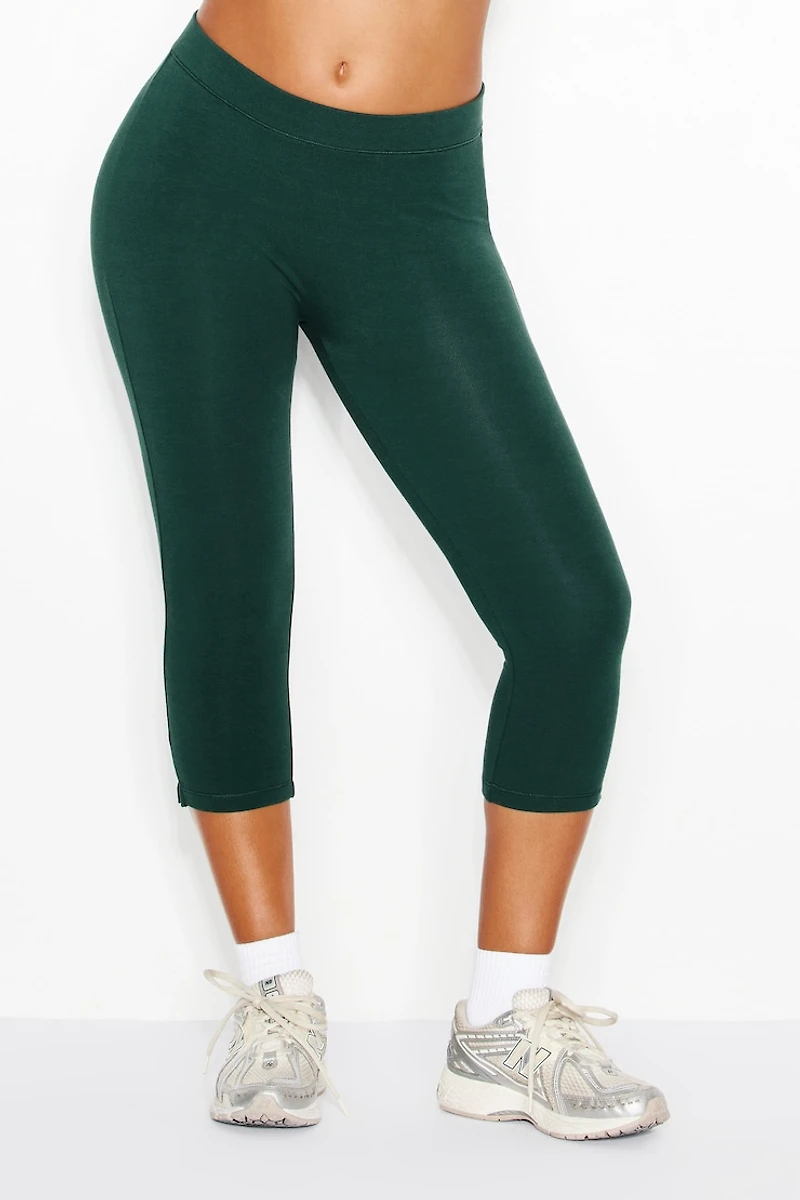 StretchTerry™ Capri Pants