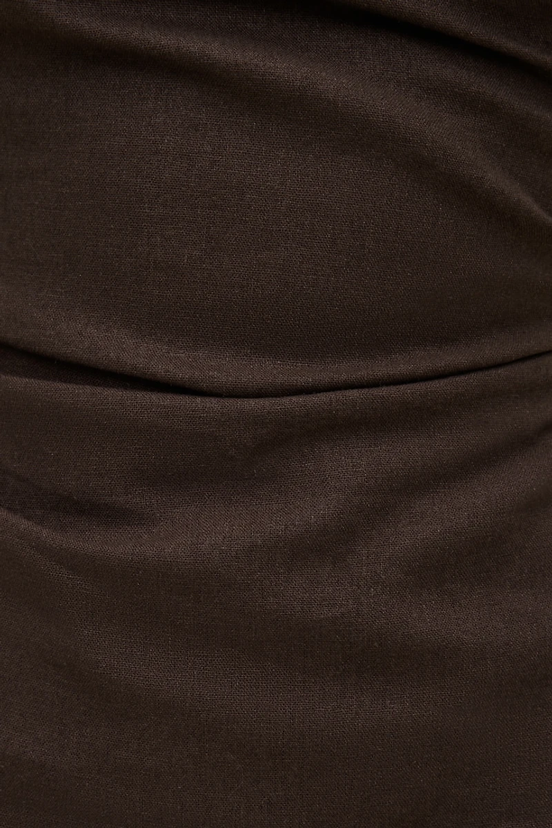 Minirobe en lin à épaules dégagées