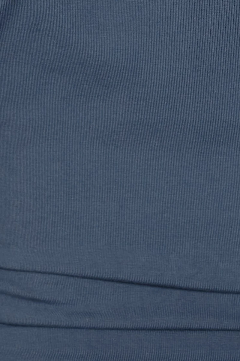 T-shirt à taille cintrée et manches chauve-souris