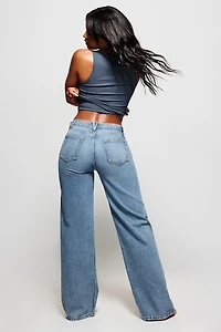 Jean liftant à taille haute