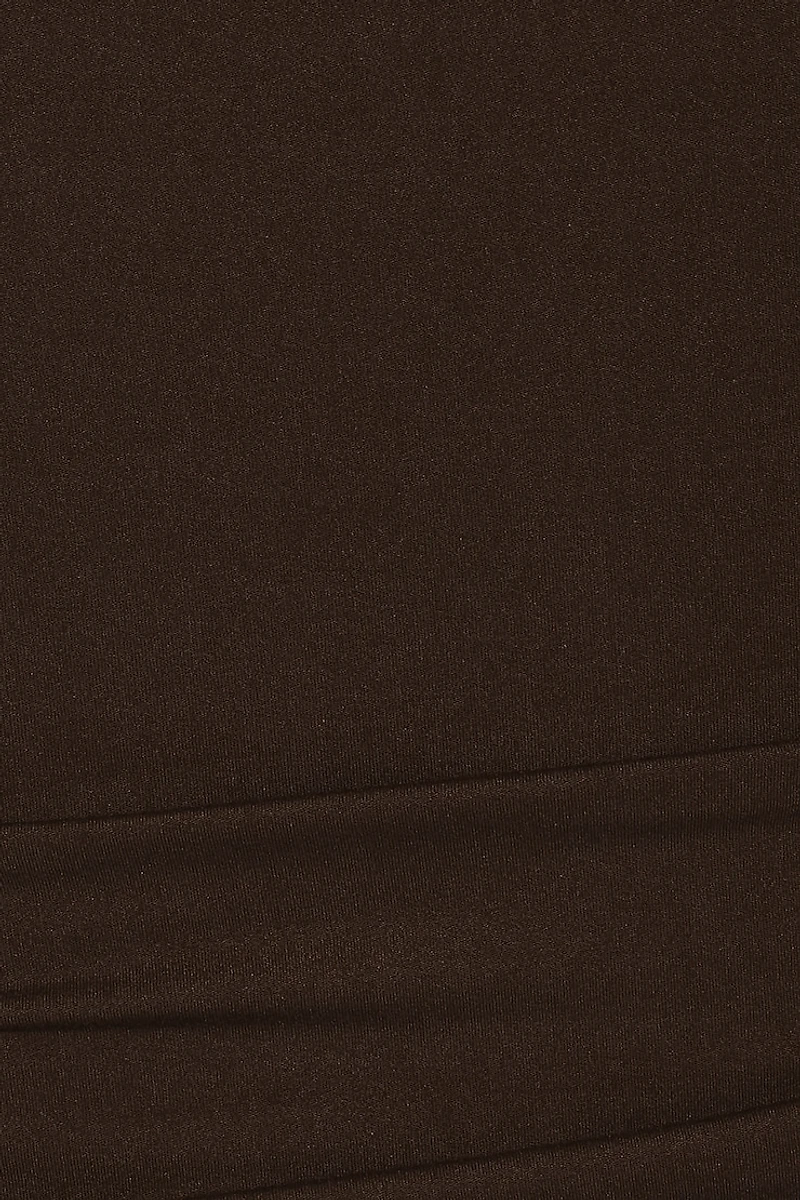 Sleek High V-Neck 3/4 Sleeve Top