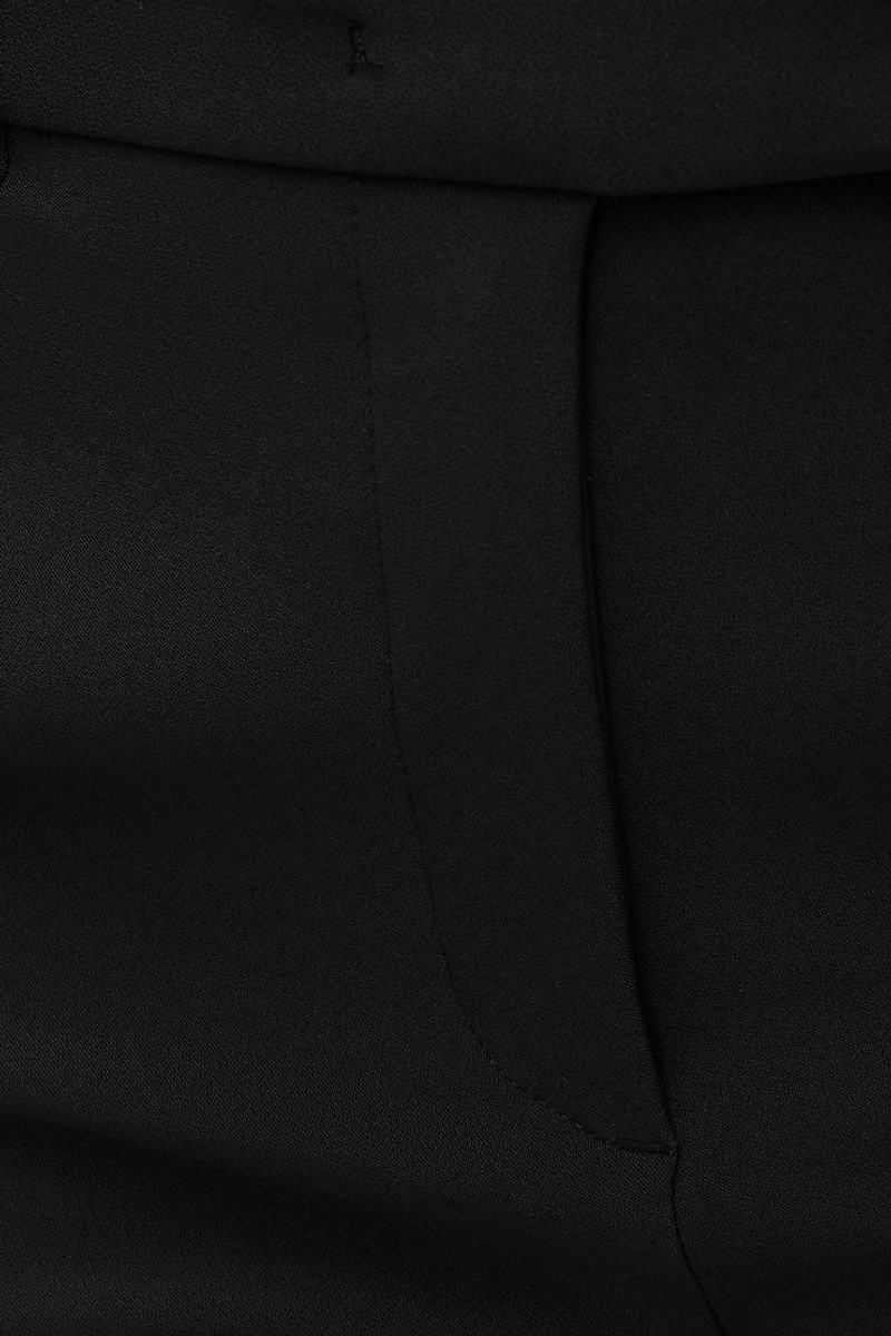 Pantalon ajusté à jambe droite taille haute