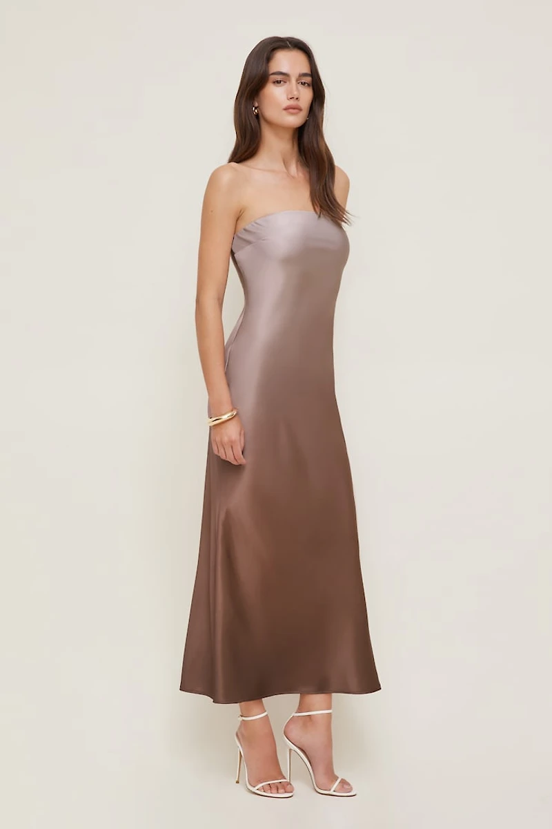 Robe tube maxi en satin