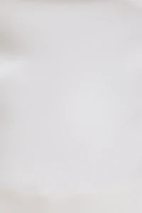 Blouse licou asymétrique en satin