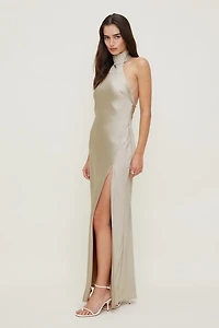 Robe maxi en satin à col licou