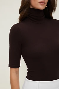 3/4 Sleeve Turtleneck Top