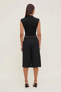 Bria Sculpt Top