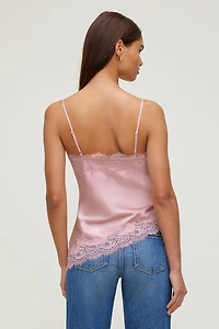 Camisole asymétrique en satin à bordure de dentelle Cassie