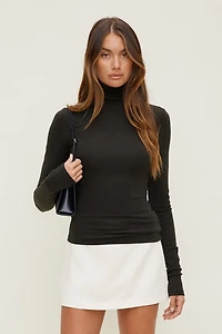 Fitted Turtleneck Top