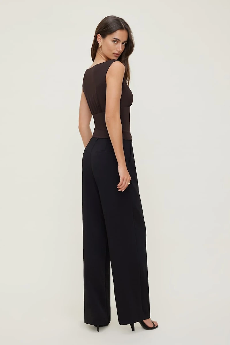 Sculpt Cinched Waist Top