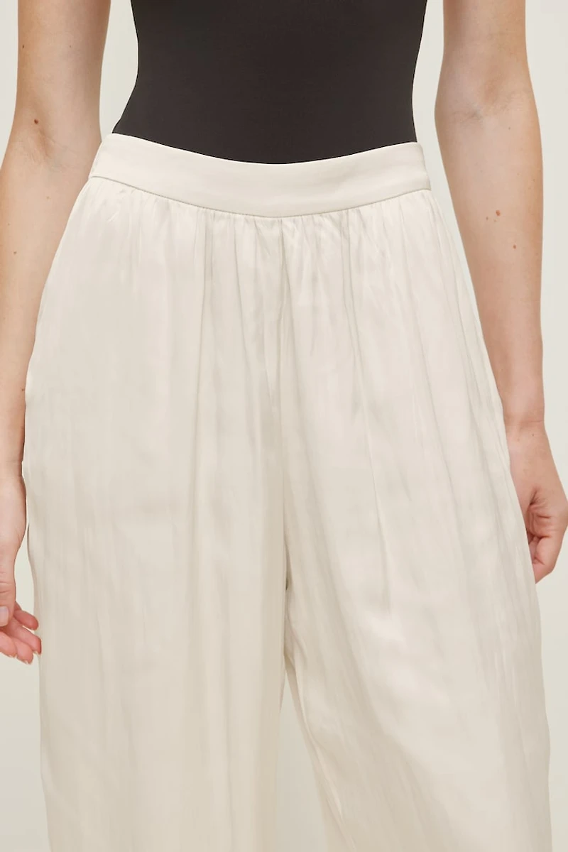 Pantalon bouffant en satin