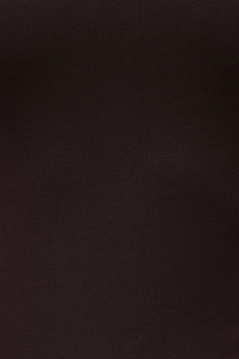 Camisole à encolure échancrée