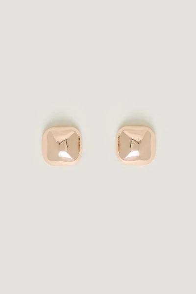 Pointed Oversized Stud Earrings