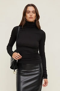 Fitted Turtleneck Top