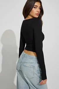 Smooth Scoop Neck Long Sleeve Top