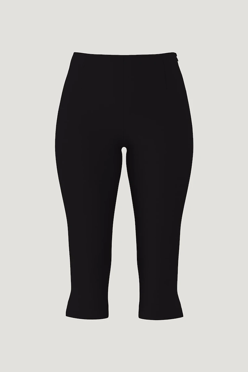 Liv Capri Pants