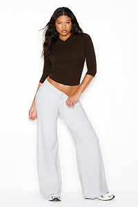 Sleek High V-Neck 3/4 Sleeve Top