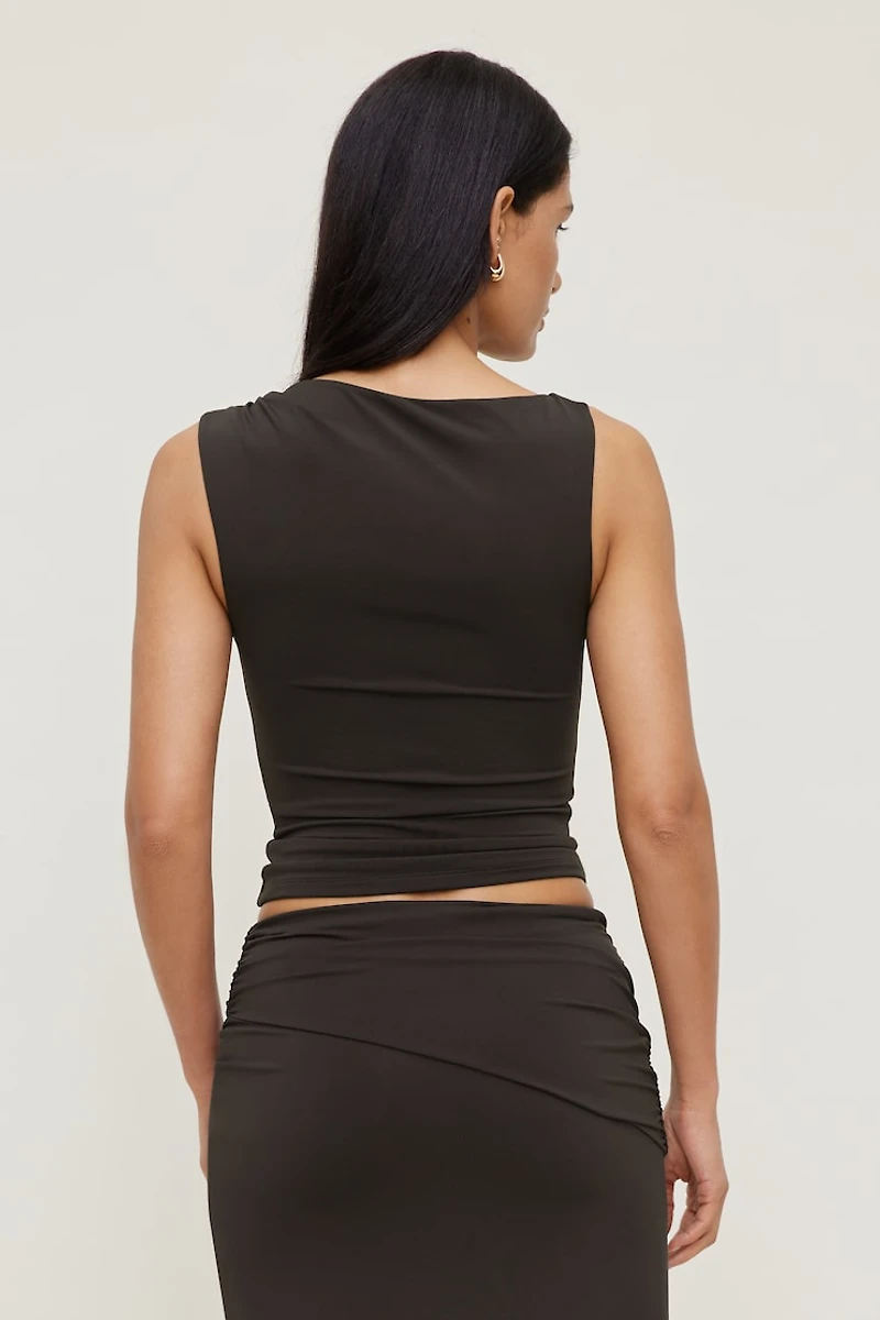 Sculpt Metal Detail Top