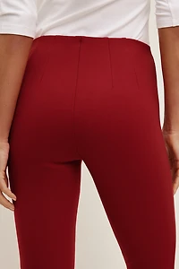 Liv Capri Pants