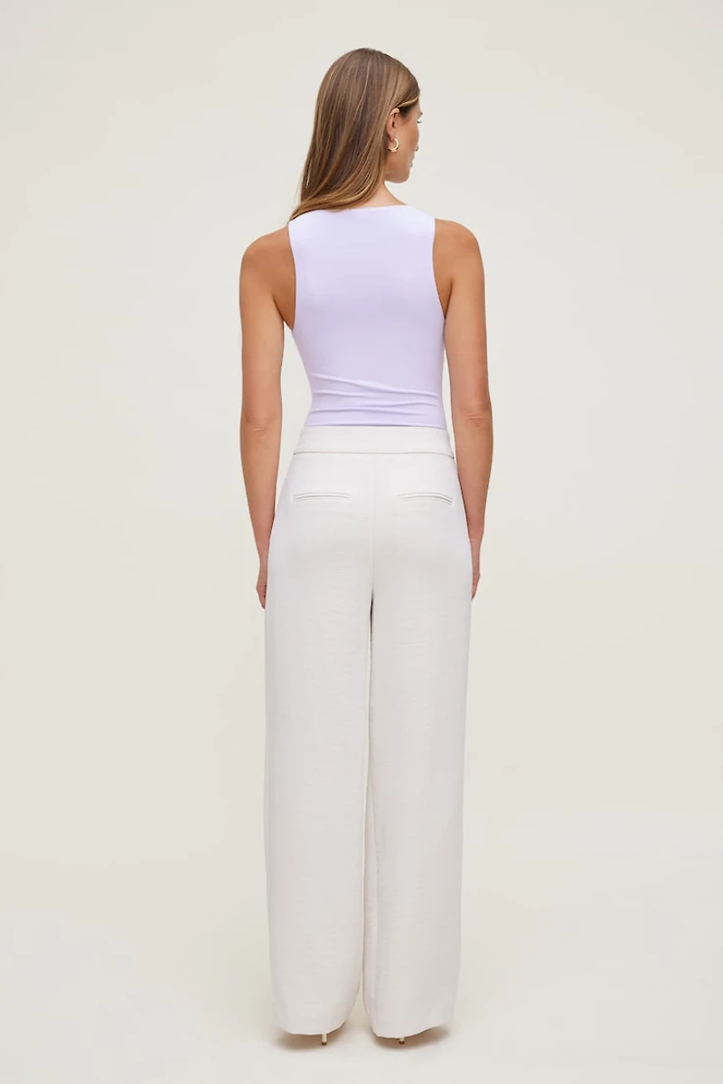 Sculpt Plunging V Neck Bodysuit