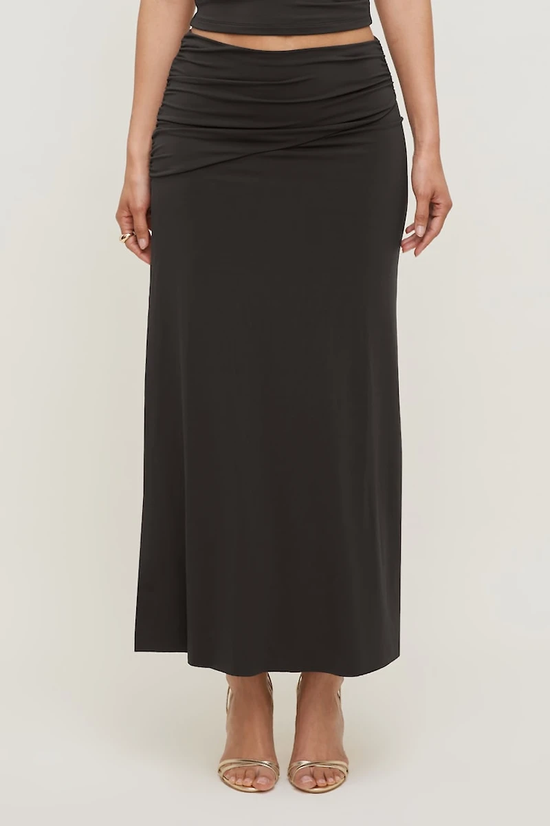 Sculpt Slit Maxi Skirt