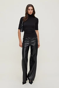 3/4 Sleeve Turtleneck Top