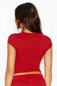 T-shirt Sleek à col plongeant