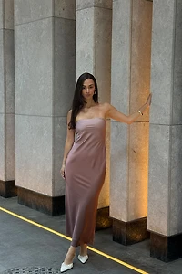 Robe tube maxi en satin