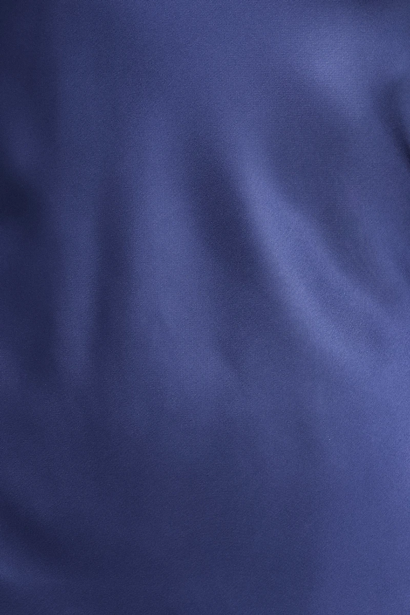 Robe maxi en satin à col licou