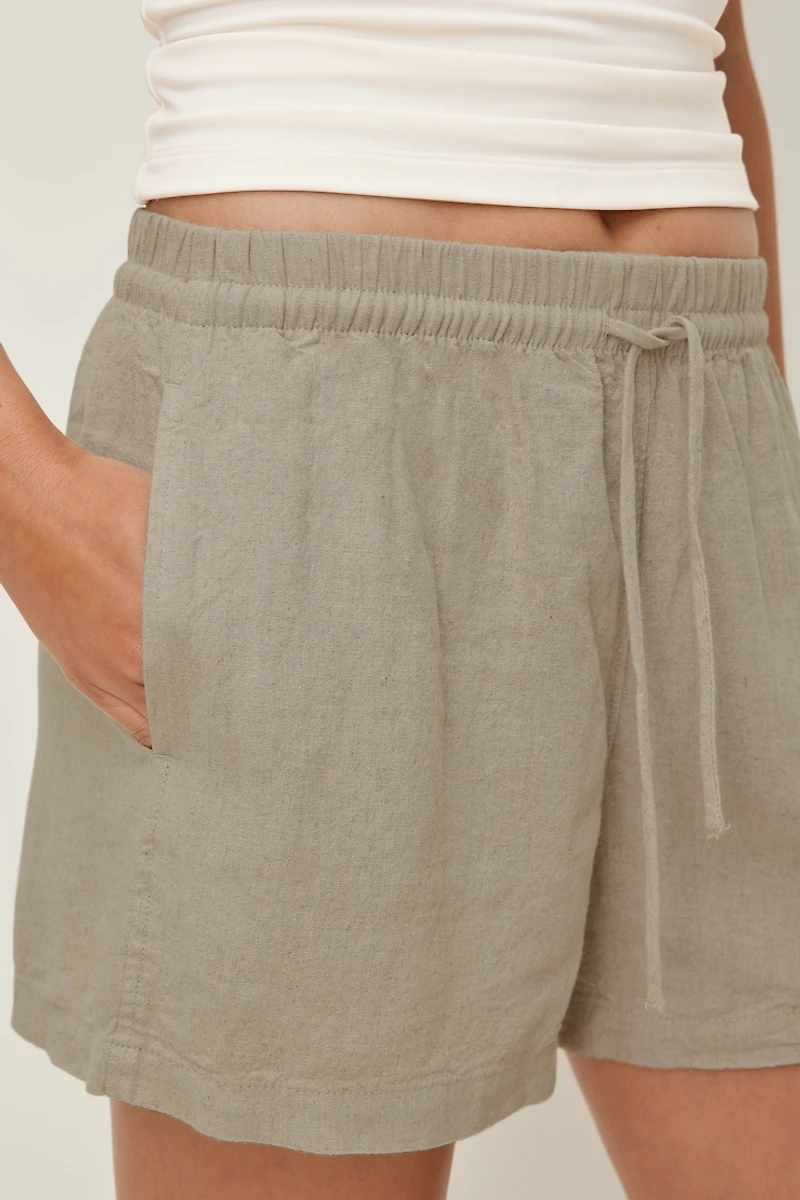 Linen High Rise Shorts