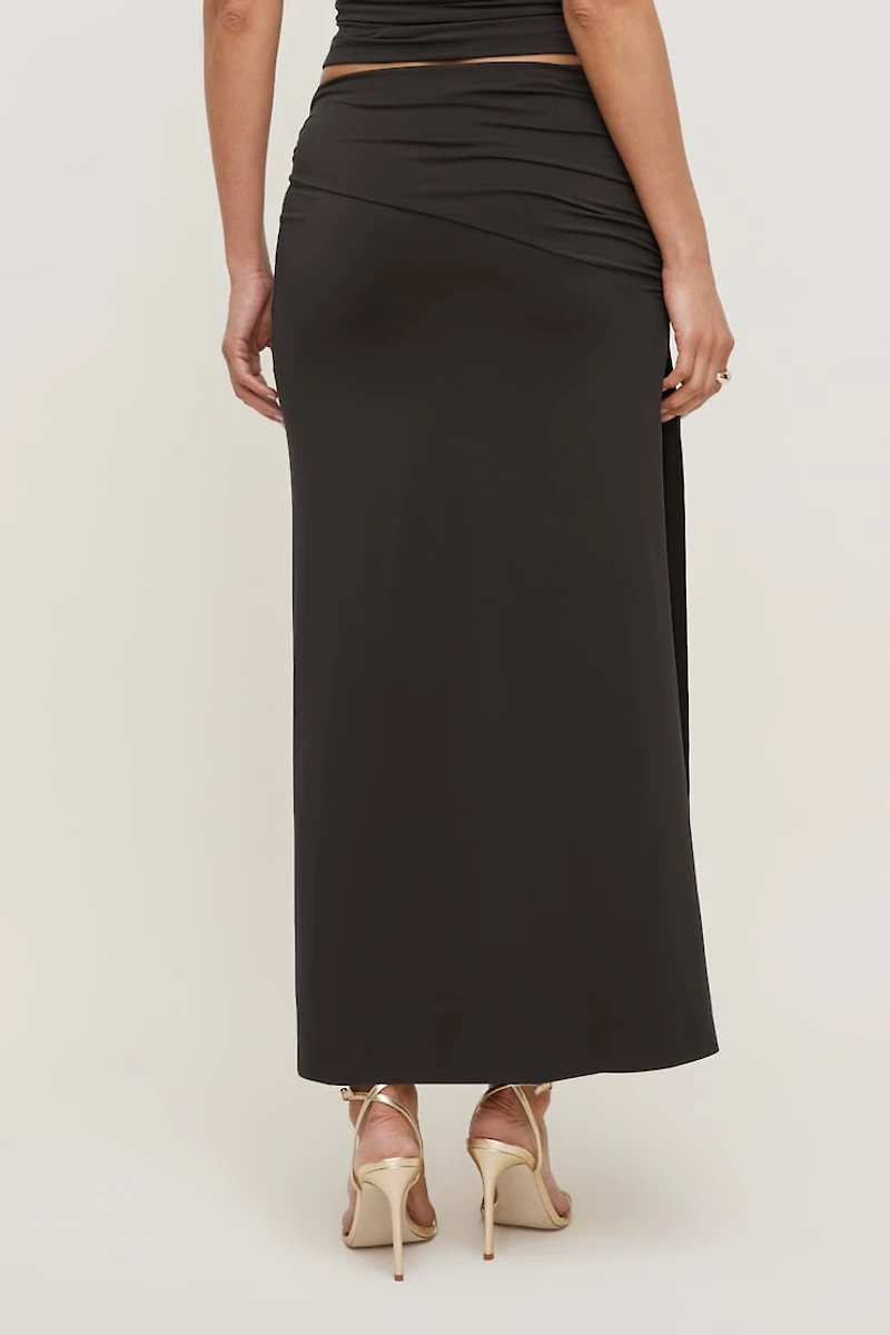 Sculpt Slit Maxi Skirt