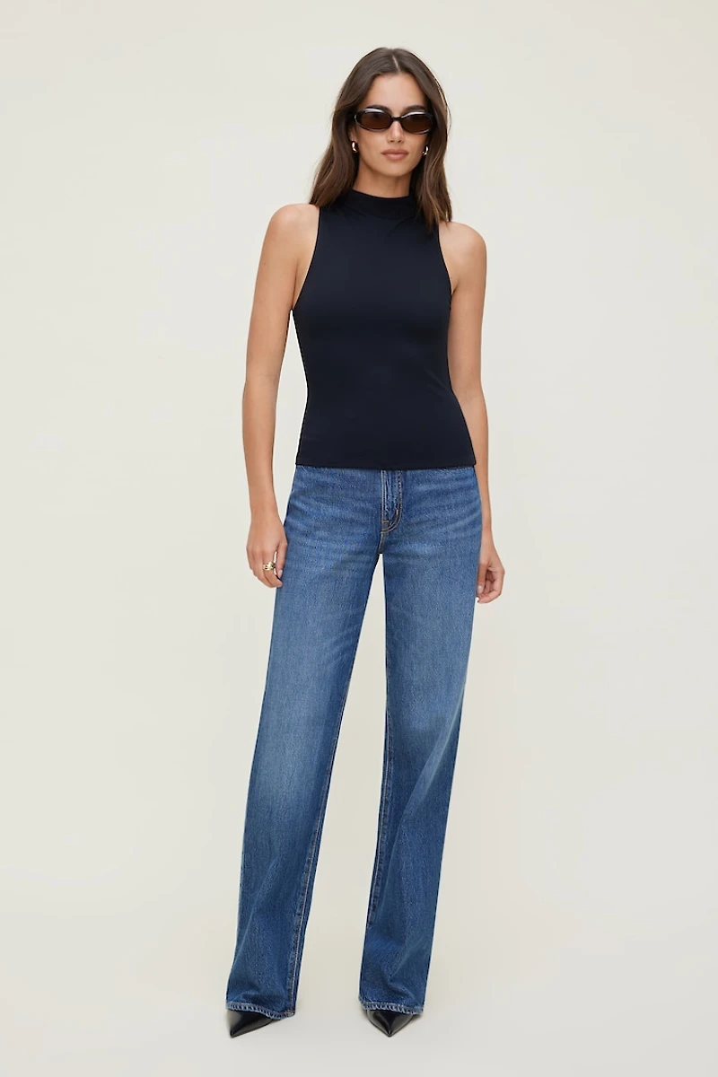 Camisole sculptante à col montant